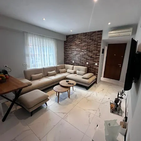 Apartment Artemis Gjirokaster