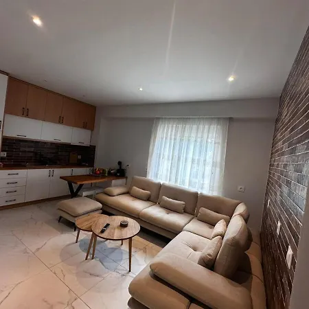 Artemis Apartment *