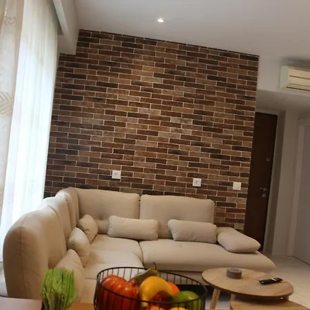 Artemis Apartment Gjirokaster