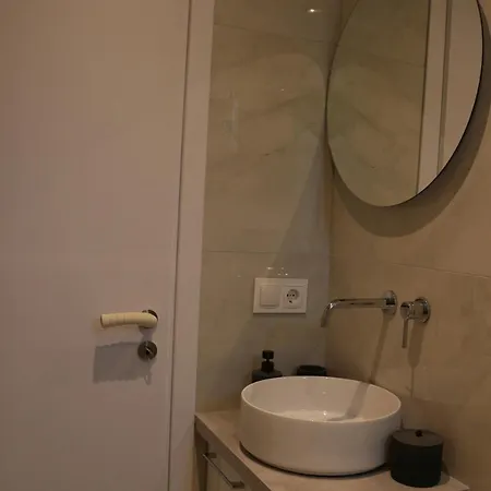 Artemis Apartment *