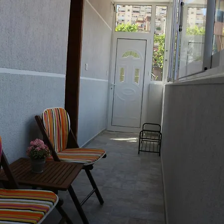 Apartment Artemis Gjirokaster
